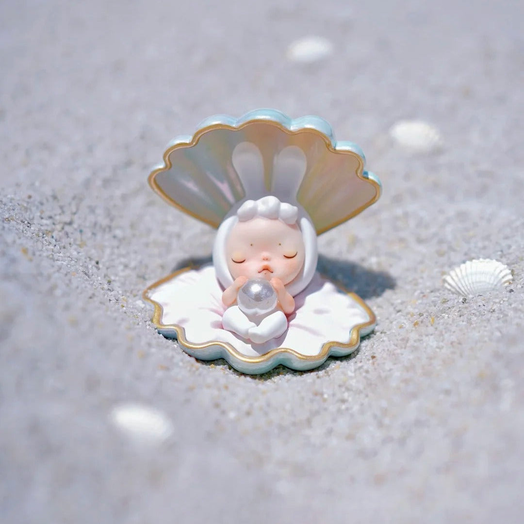 2219. Sooya Beach Vacation Series Figures Blind Box