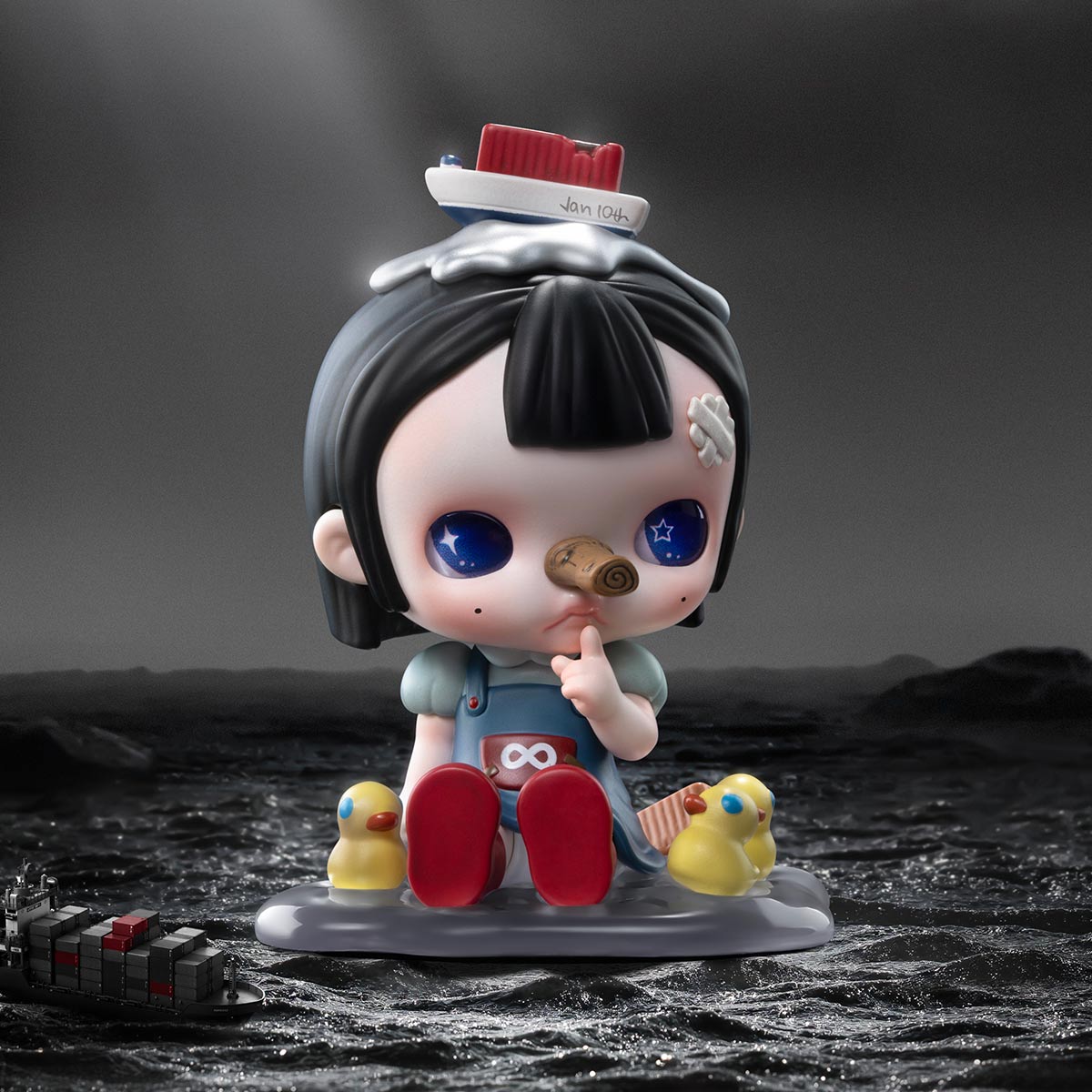 856. TINYTINY THE LIE OF FREEDOM FIGURE