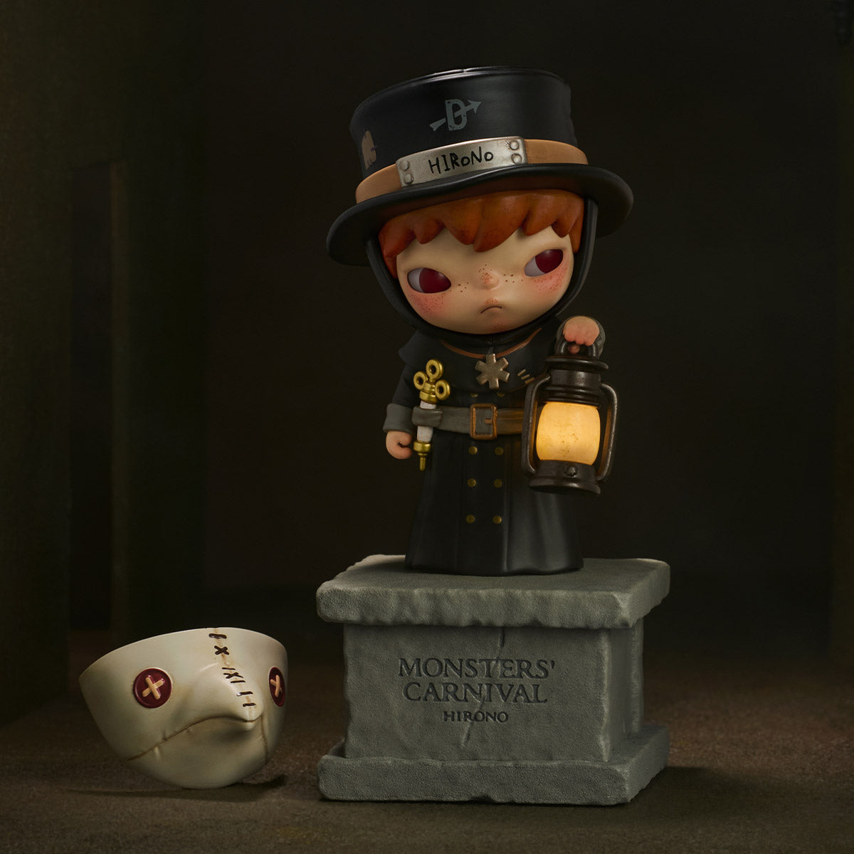 976. Hirono Monsters' Carnival Series Figures