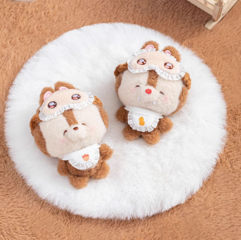 762. Squinting Sleepwear Series Plush Blind Box