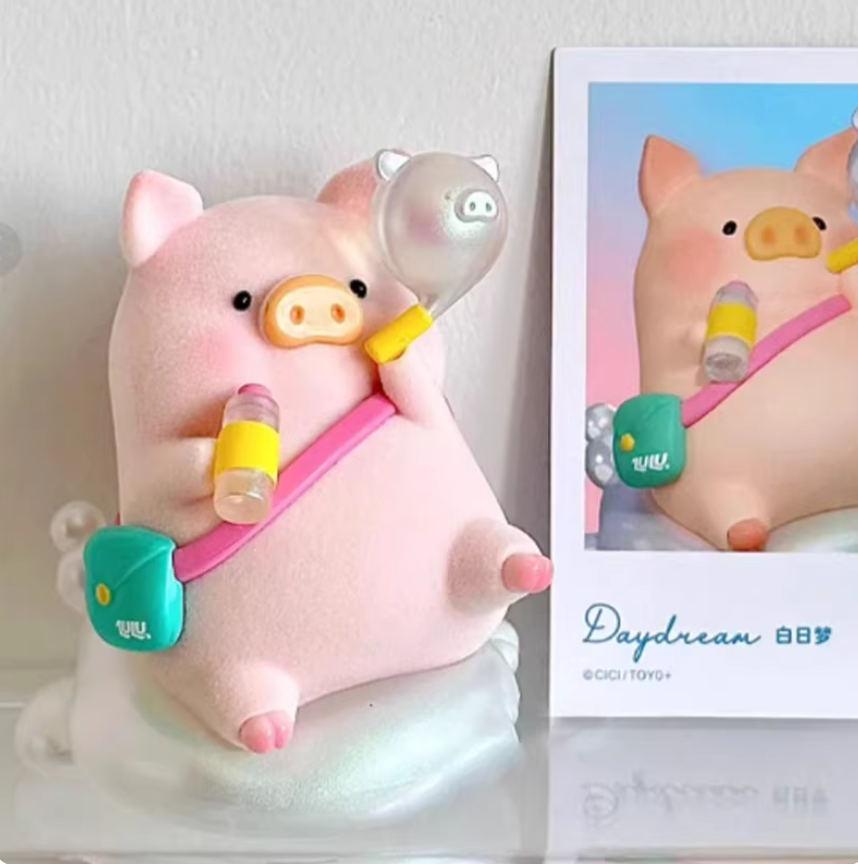 804. LULU The Piggy Travel Series Blind Box