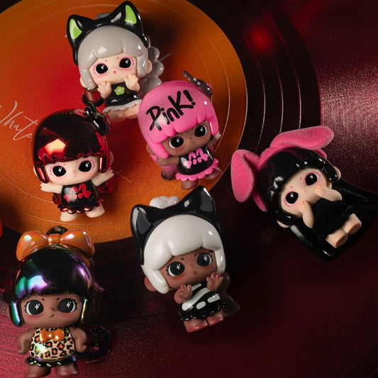 1751. LANCY LULU Cute Girl Alliance Series Beans Blind Bag