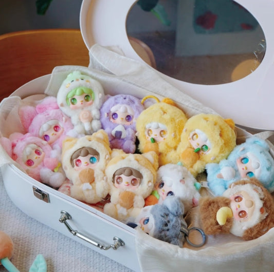 548. Yooki V10 Goumet Restaurant Limited Series Vinyl Plush Blind Box