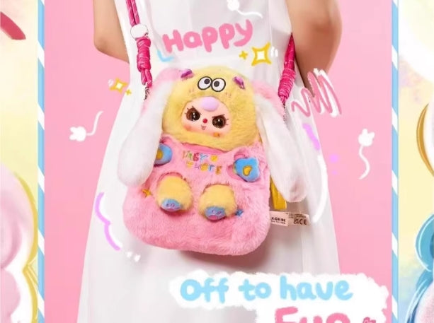 822. Baby Three Travel Mobile Phone Bag Series Blind Box