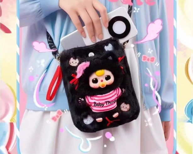 822. Baby Three Travel Mobile Phone Bag Series Blind Box