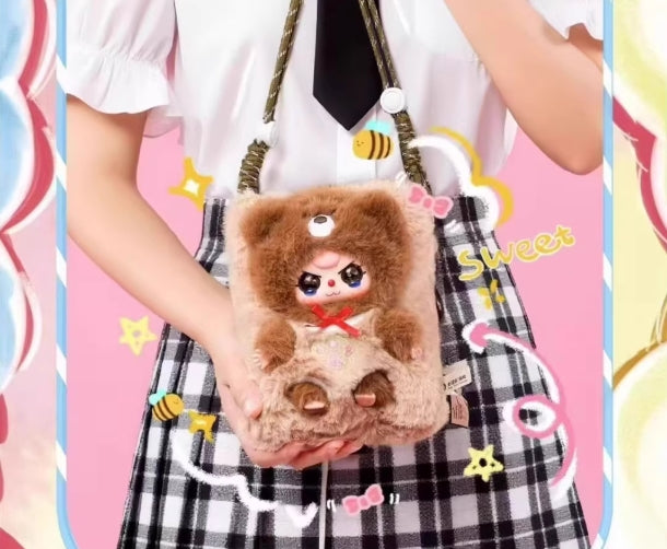 822. Baby Three Travel Mobile Phone Bag Series Blind Box