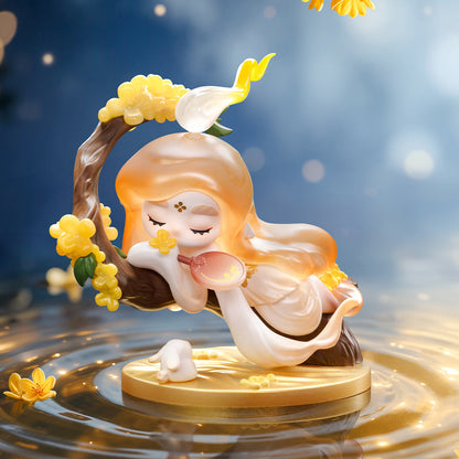 857. CHAKA Moon Gazing Figure
