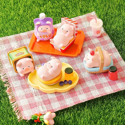 882. LULU THE PIGGE Picnic Party Series Mini Beans Blind Bag