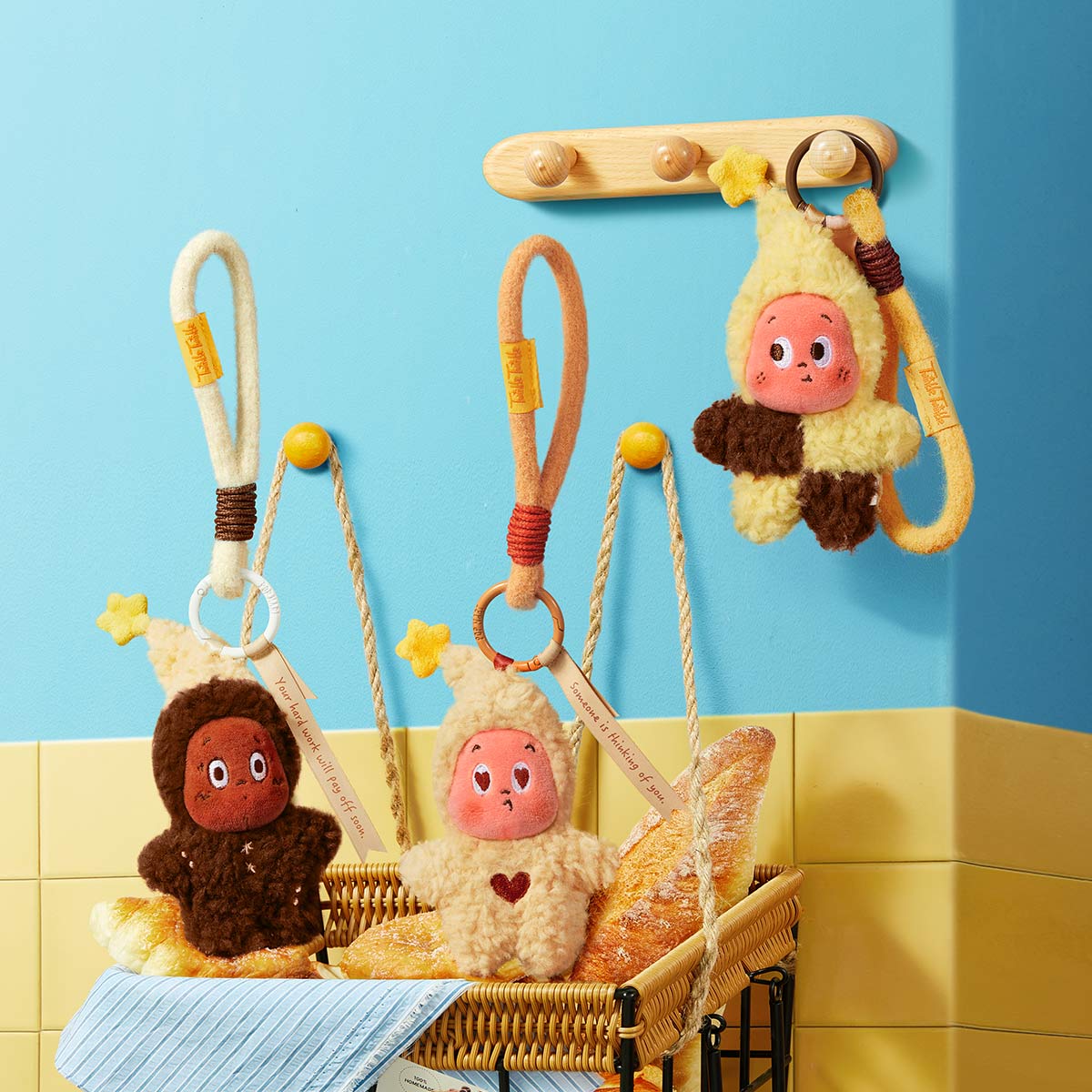 934. Twinkle Twinkle Savor the Moment Series-Fresh-Baked Mini Cookies Plush Pendant Blind Box