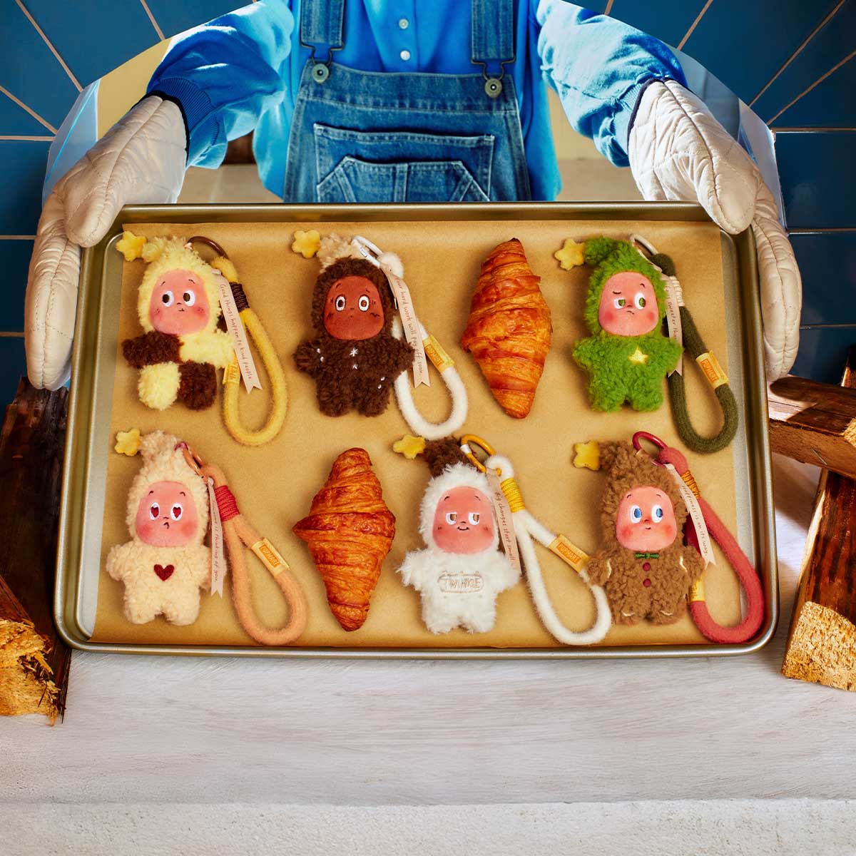 934. Twinkle Twinkle Savor the Moment Series-Fresh-Baked Mini Cookies Plush Pendant Blind Box