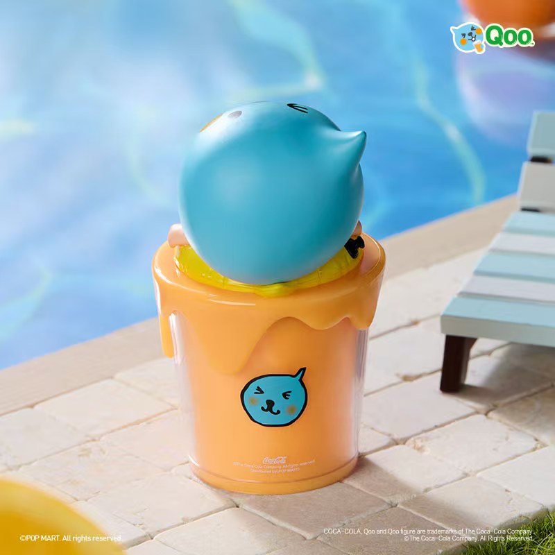 972. Hirono × Qoo Blushing After Drink Series Hanging Card