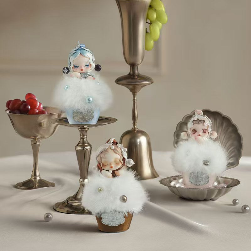 1028. SKULLPANDA The Feast Begins Series Fragrance Hanging Ornament Blind Box