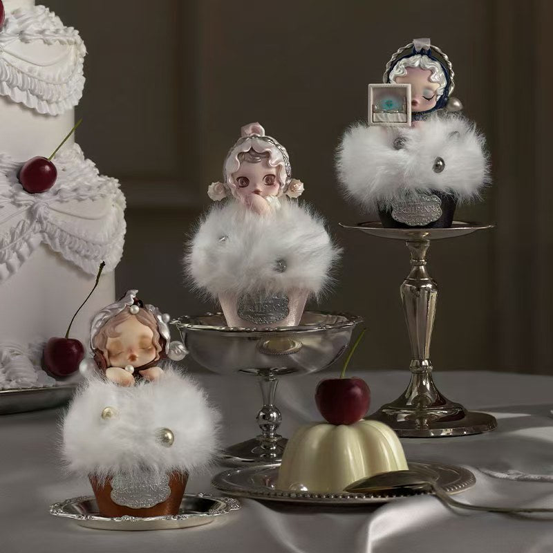 1028. SKULLPANDA The Feast Begins Series Fragrance Hanging Ornament Blind Box