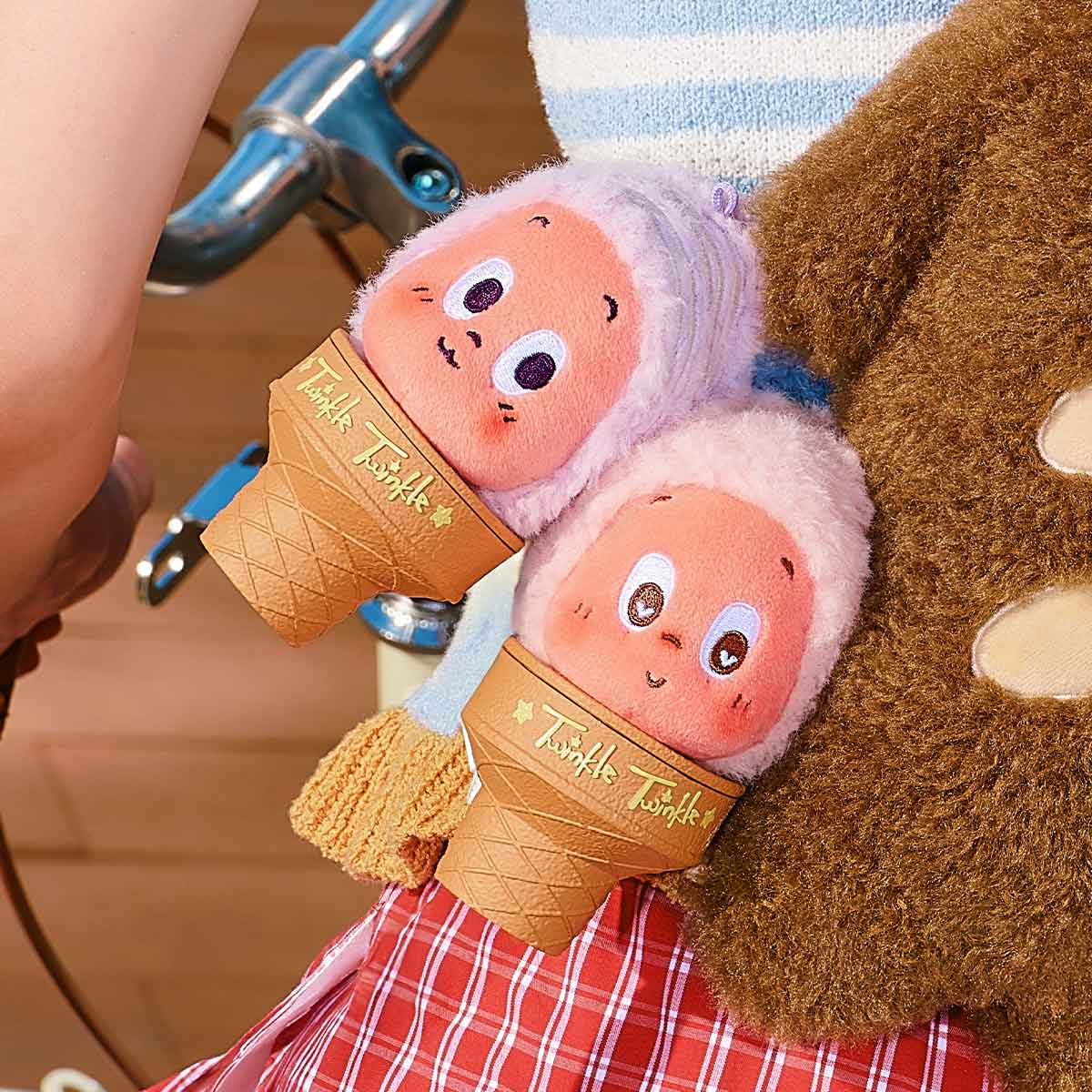 1579. MOON GELATO Series-Ice Cream Plush Pendant Blind Box