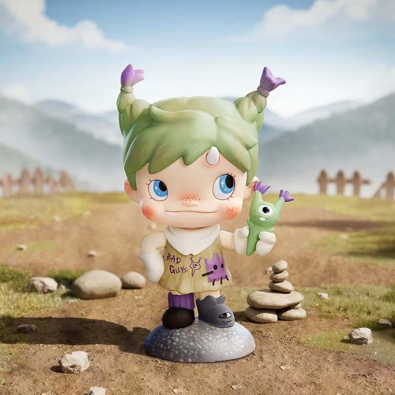 1635. POLAR V3  Polar In Monster Village Series Figures Blind Box