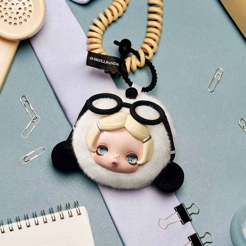 1977. Skull Panda Off Mode Series Earphone Bag