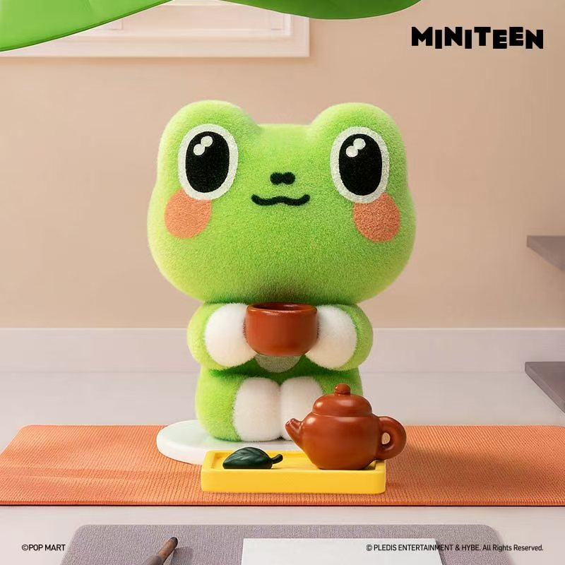 2221. MINITEEN Healing Moments Series Figures