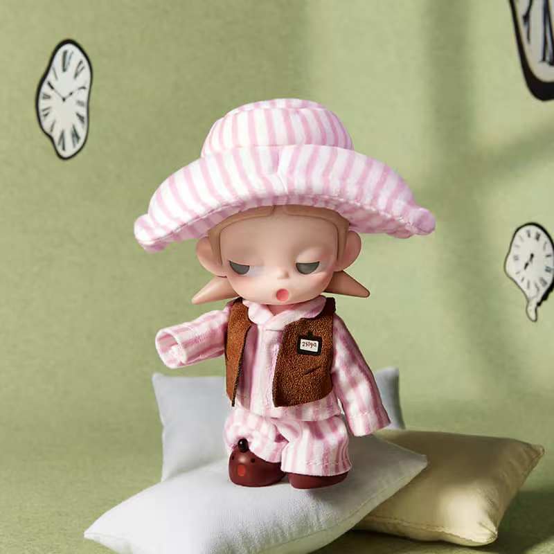2223. Zsiga Life is a Show Series MINI Action Figure