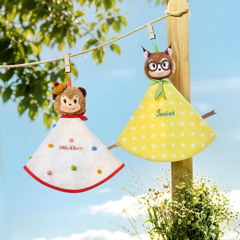 2352. RiboDiary Forest Gathering Day Series Hand Towel