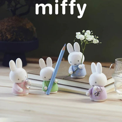 824. MIFFY Holder Series Blind Box