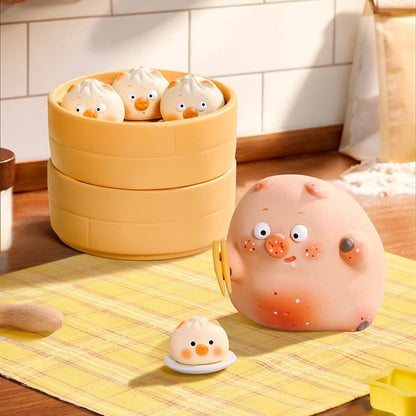 2232. Porky RoRo Food Transformatior Series Beans Blind Box