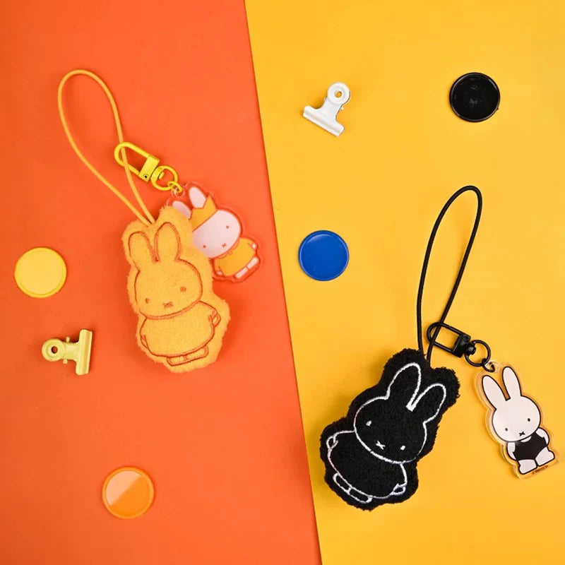 932. MIFFY Mini Plush Acrylic Pendant Series Blind Bag