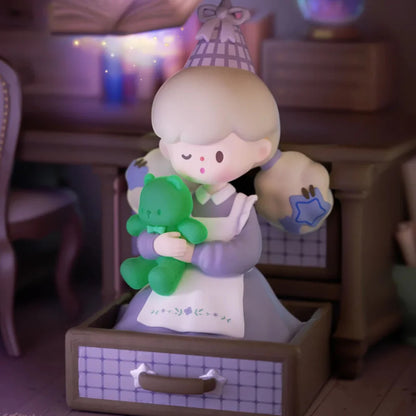 750. MOLINTA Chasing Light Series Blind Box