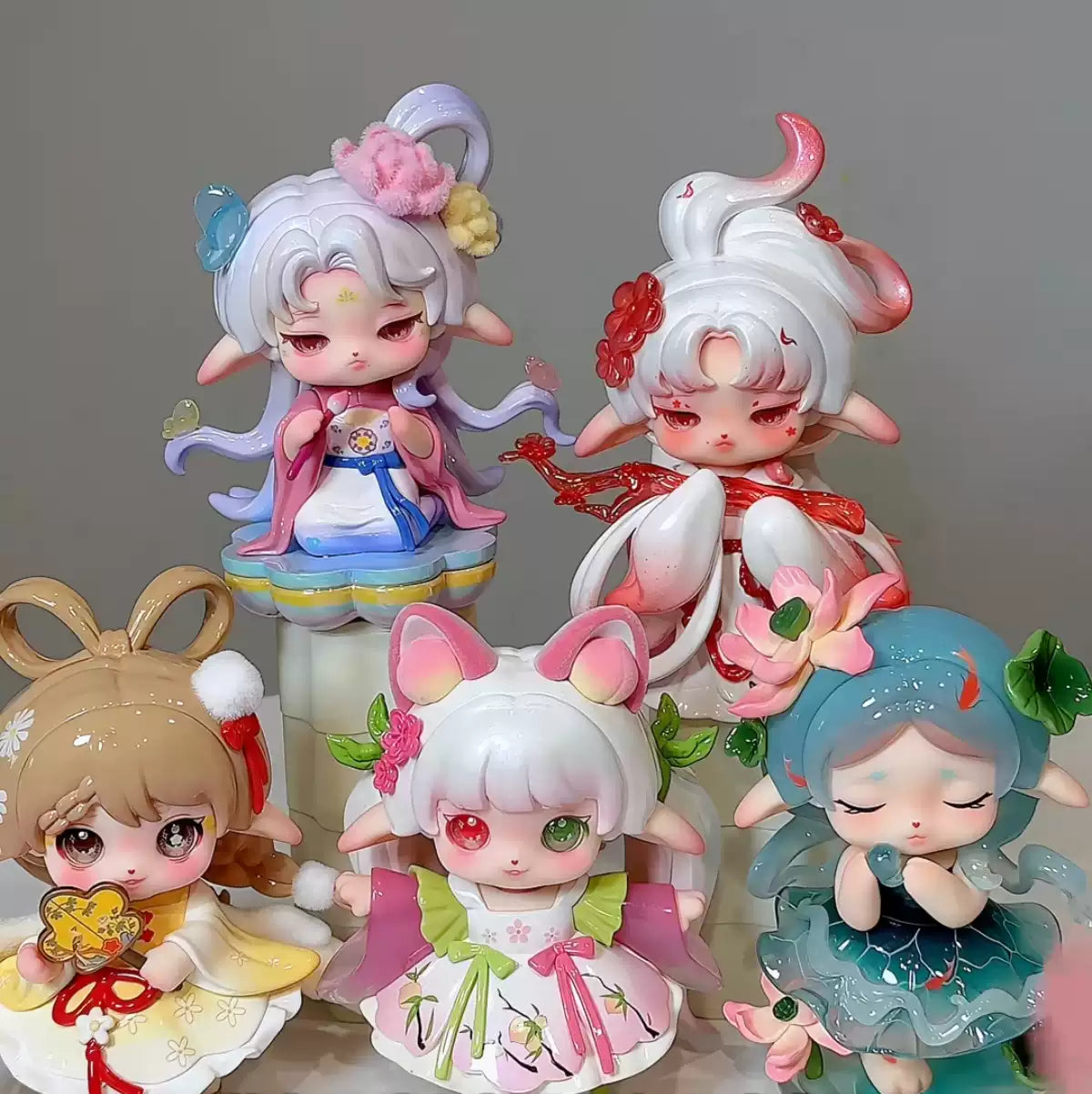 2267. Ruby Trace Series Figures Blind Box