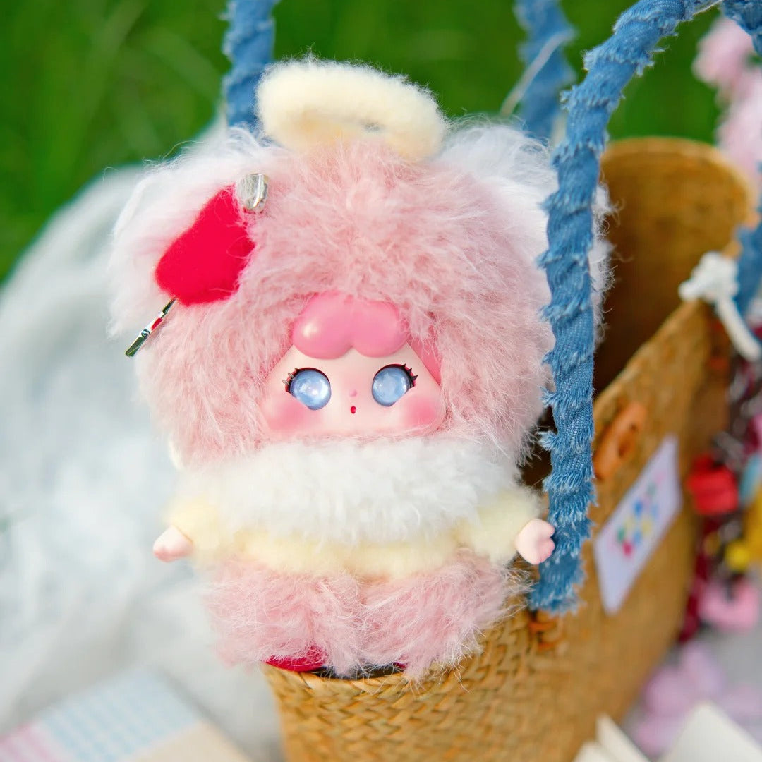 1780. QOQO The Shape of Love Series Plush Pendant Hanging Card