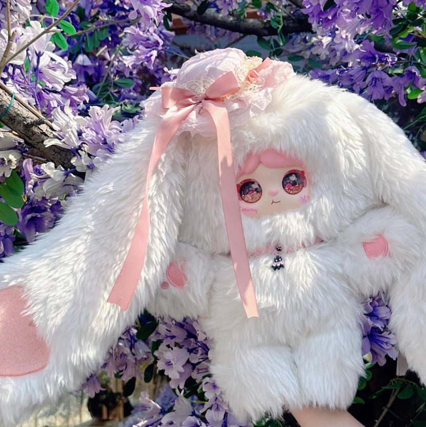 1029. MIELNO 600% Honey Club Plush Series Blind Box