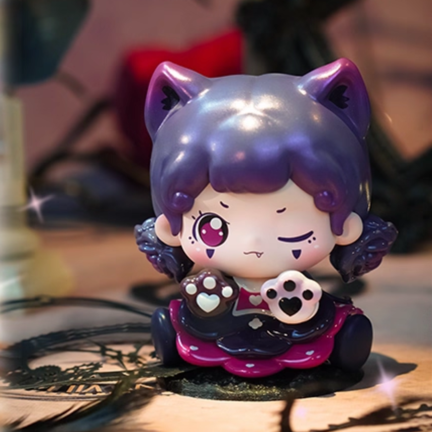 1112. BaoBao Fantasy Dreamland Series Bean Blind Box