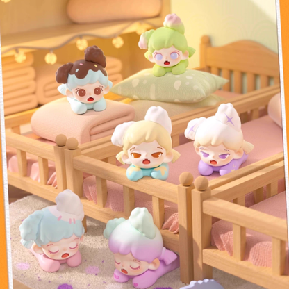 1139. Baby Zoraa Tiny Kindergarten Series Mini Bean Blind Bag