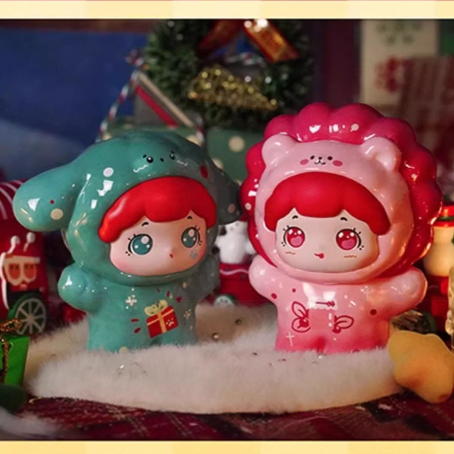 347. BAOBAO Christmas Carnival Wreath & Aurora Series Blind Box