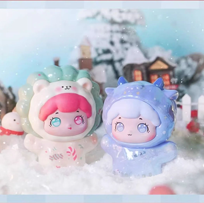 347. BAOBAO Christmas Carnival Wreath & Aurora Series Blind Box