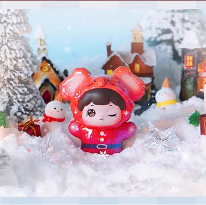 347. BAOBAO Christmas Carnival Wreath & Aurora Series Blind Box