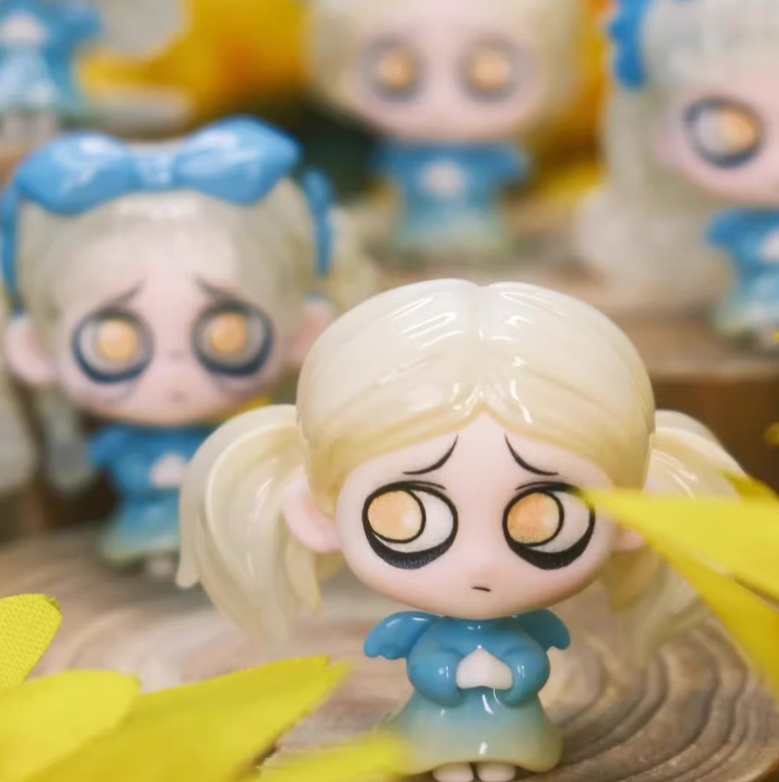 1217. KiKi Mini Choir Adorable Series Beans Blind Bag