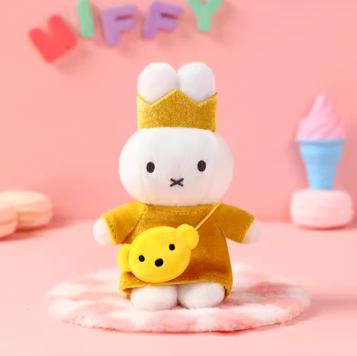 1225. MIFFY Mini Bag Series Keychain Blind Box