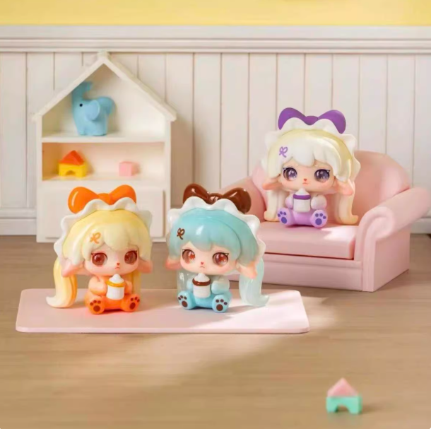 1355. Ruby Hello Bunny Series Beans Blind Box