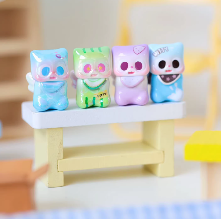1392. Pitty Snacky Paws Series Beans Blind Bag