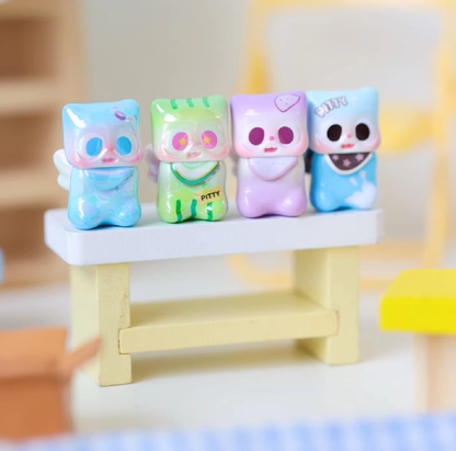 1392. Pitty Snacky Paws Series Beans Blind Bag