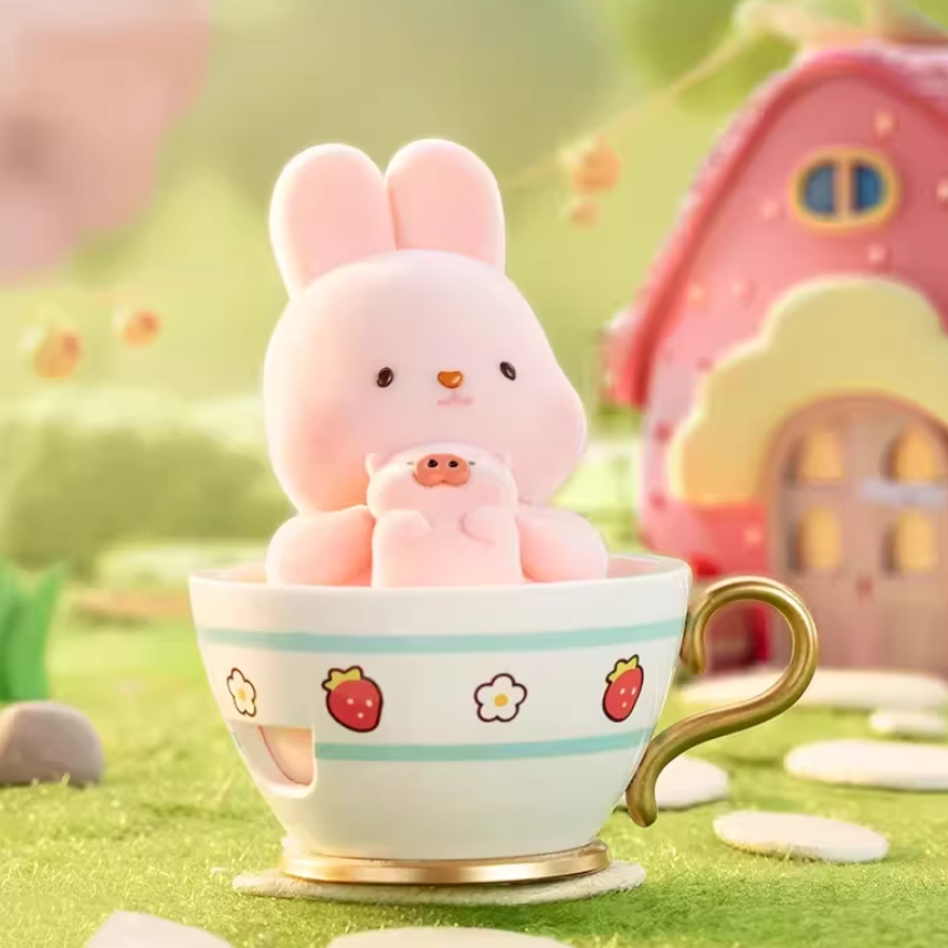 1429. MOMO BUNNY Strawberry Town Series Blind Box