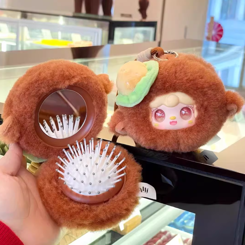 1436. Yooki Heat Charging Station Series Mirror & Comb Plush Blind Box