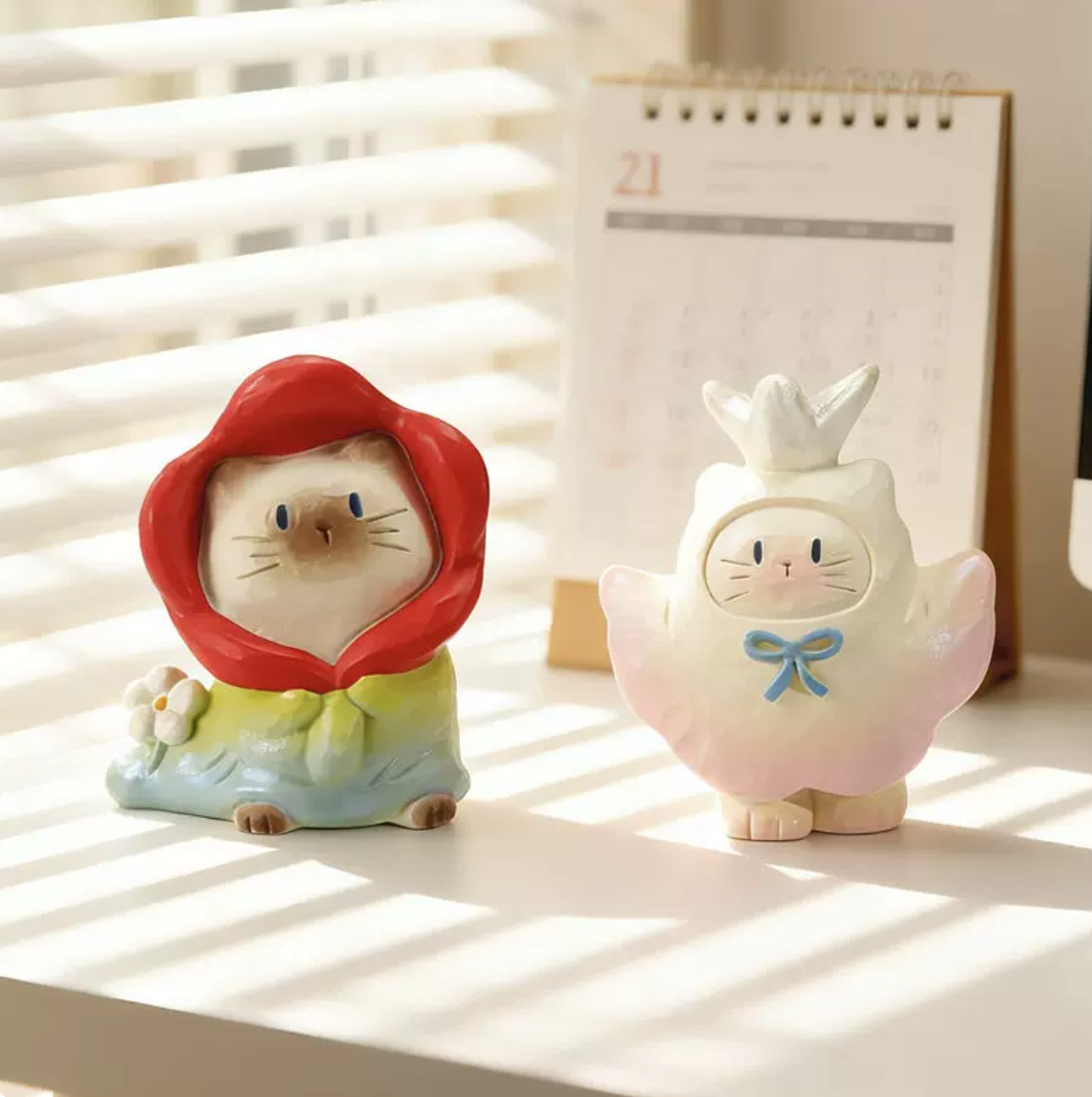 1695. KITTY PAI Blossom Alive Series Beans Blind Box