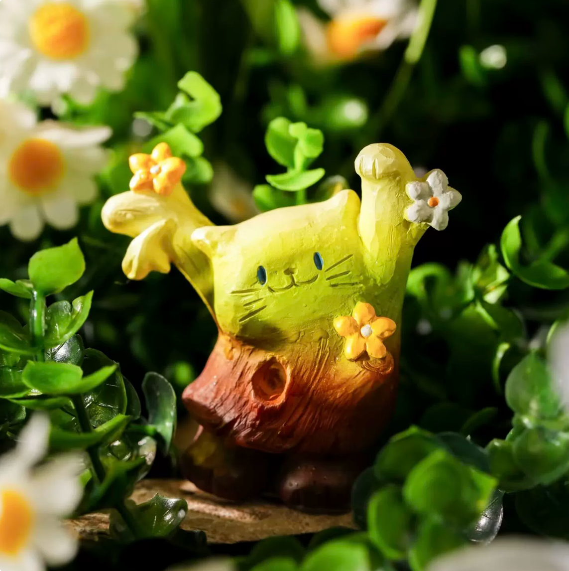 1695. KITTY PAI Blossom Alive Series Beans Blind Box