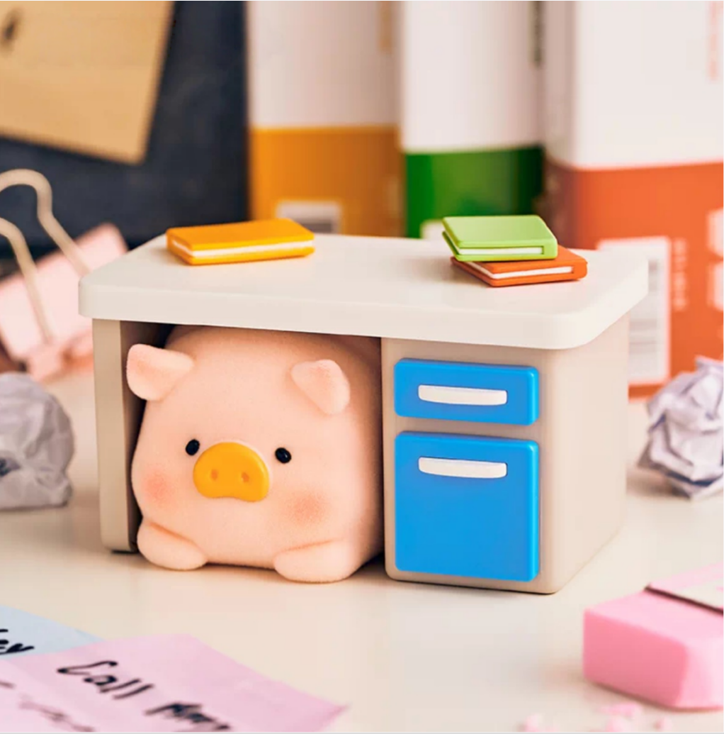 1731. LULU THE PIGGY Office Series Figures Blind Box