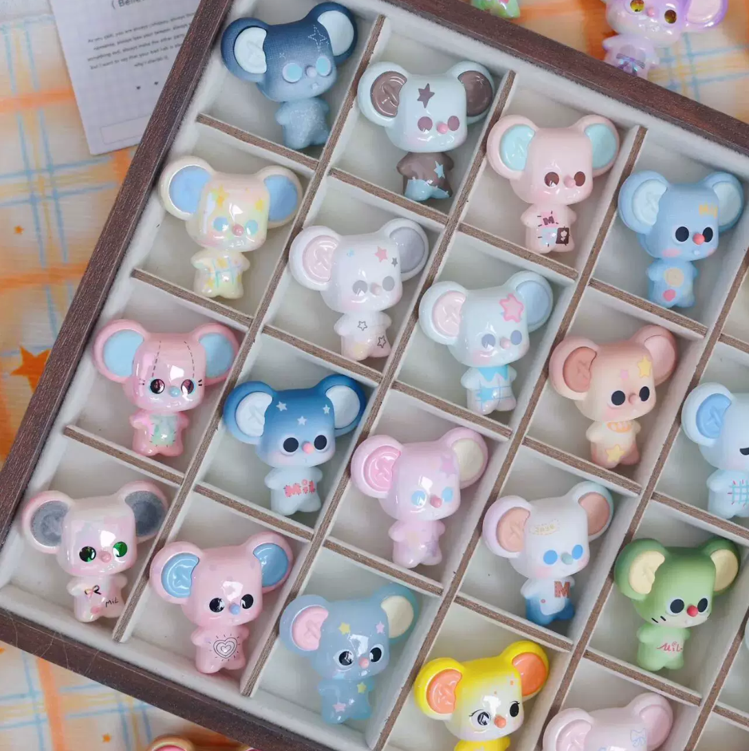 1748. MIL'S Buttons & Weaving Series Beans Blind Bag
