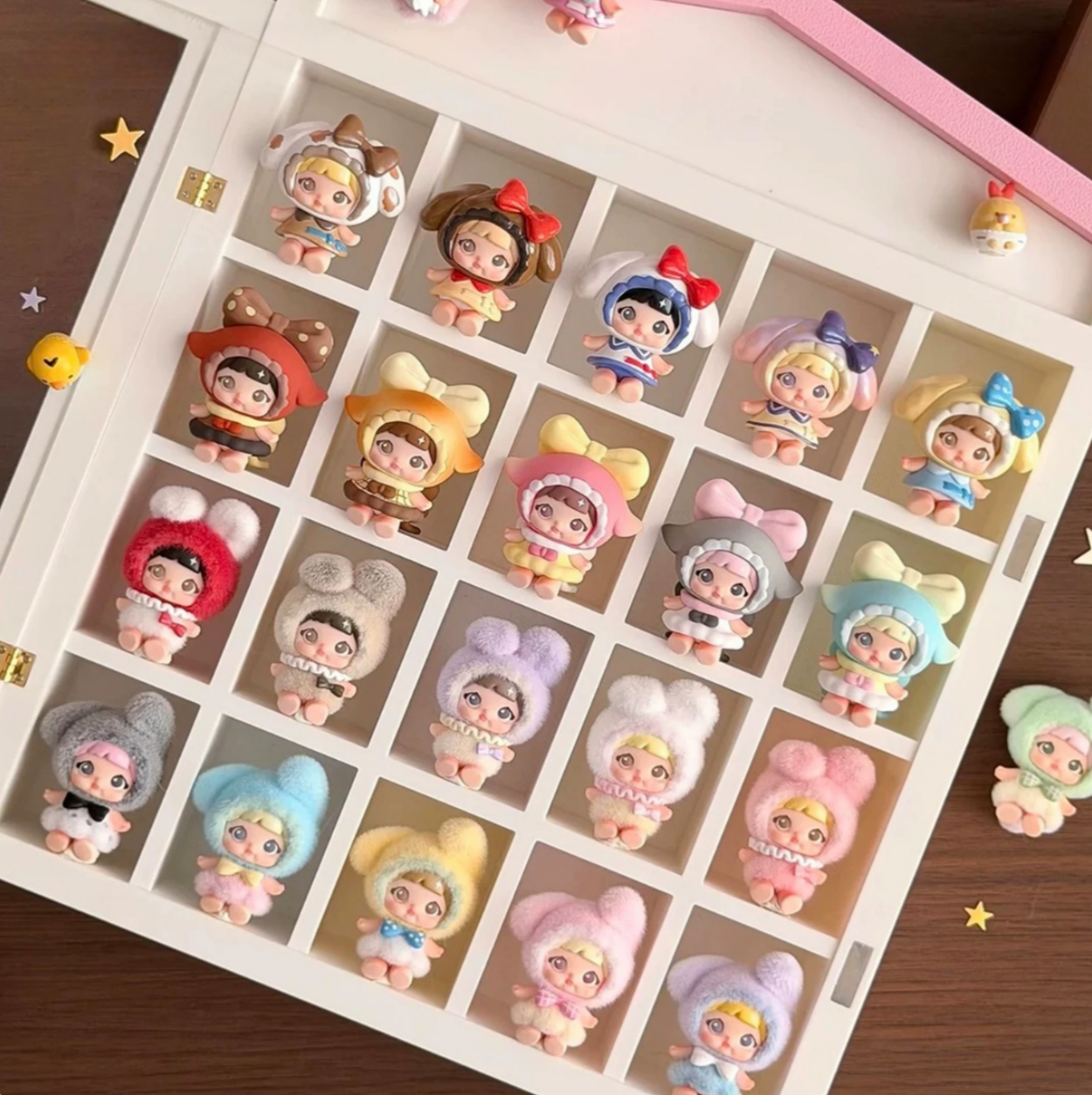 1820. Nommi Sweetheart Plan Series Beans Blind Bag