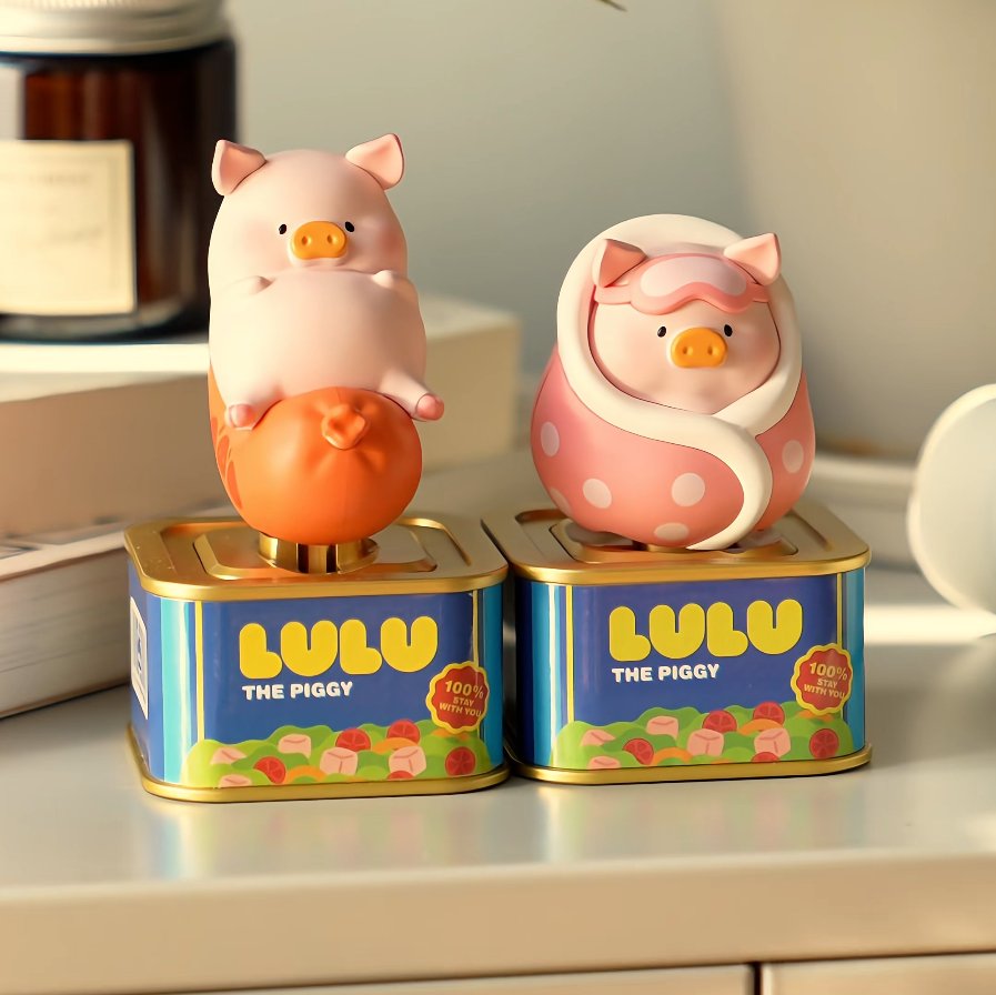 1934. LULU THE PIGGY Holidays Series Solar Motion Blind Box
