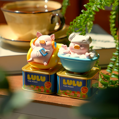 1934. LULU THE PIGGY Holidays Series Solar Motion Blind Box