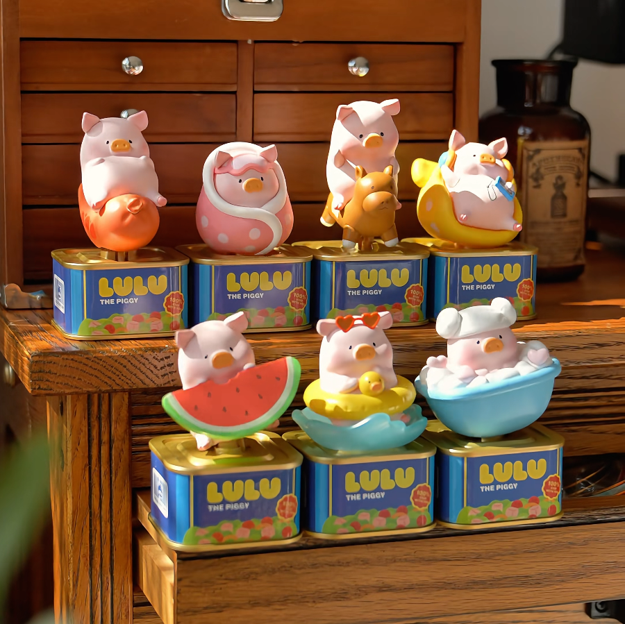 1934. LULU THE PIGGY Holidays Series Solar Motion Blind Box